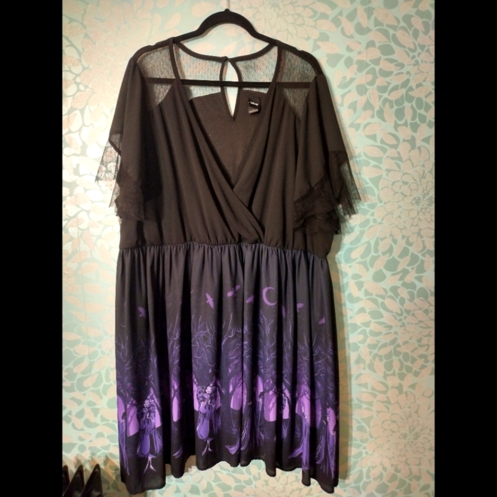 Torrid 4x Disney Ursula dress